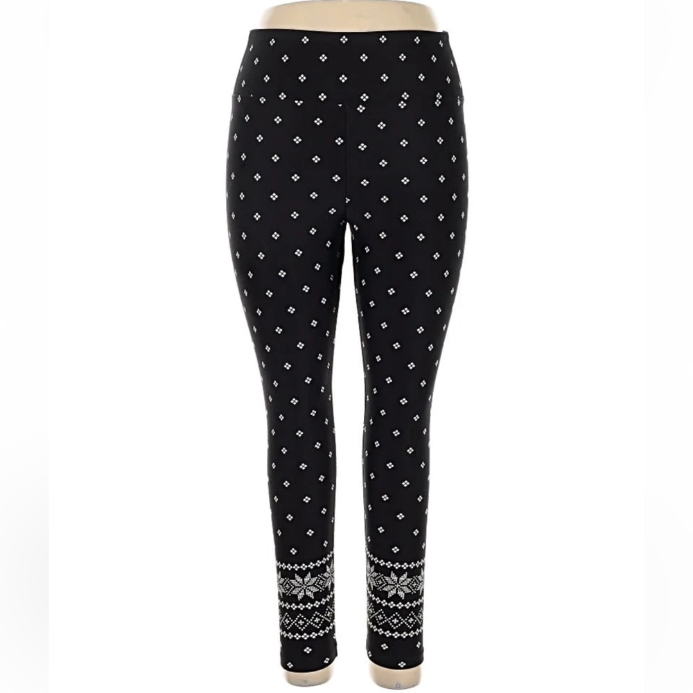 Lou & Grey Black Leggings with White Winter Patterns